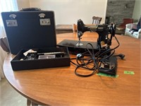Singer featherweight sewing machine with box and