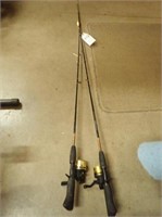 (2) Shakespeare Ugly Stick Fishing Rods w/