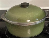Green club aluminum 4 quart pot with lid