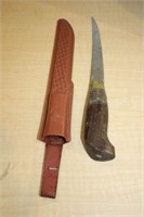 FILET KNIFE WITH LEATHER SHEATH