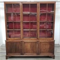 Antique china cabinet w/key