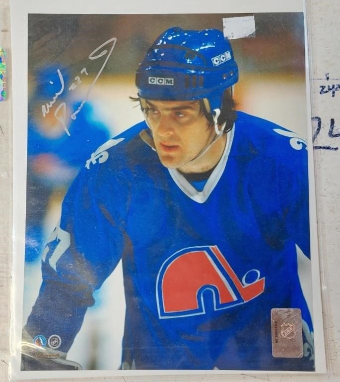 Autographed Quebec Nordiques Wilf Paiement