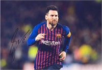 Lionel Messi Autograph  Photo