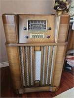 1940's Crosley 26-BB Radio