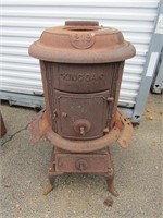 Cast iron King Oak 219 stove.