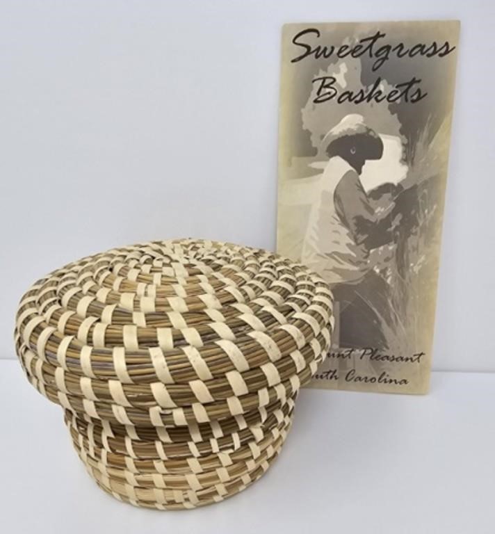 Sweetgrass Basket with Lid
