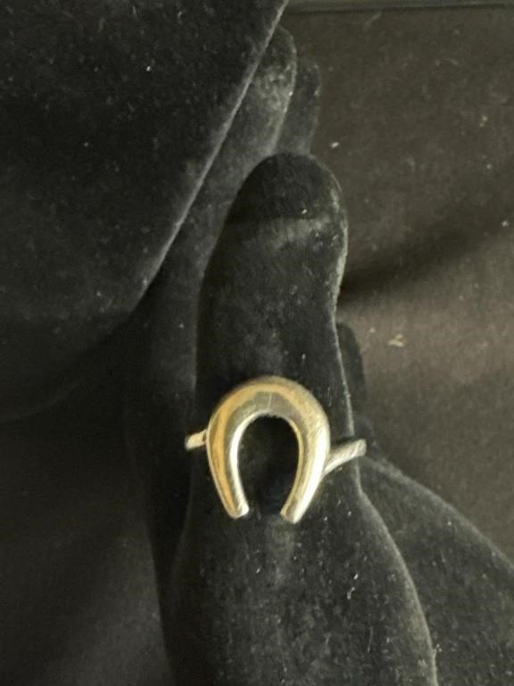 Sterling Horseshoe Ring size 8.5