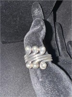 Sterling 6 Ball Ring size 8