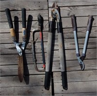 Pruners-Hedgetrimmers-Hacksaw