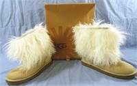 UGG WOMENS SHEEPSKIN CUFF BOOTS US SIZE 8 IN BOX