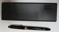 Mont Blanc fountain pen with 14k gold nib