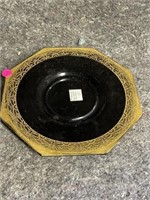 10" Black plate gold edge