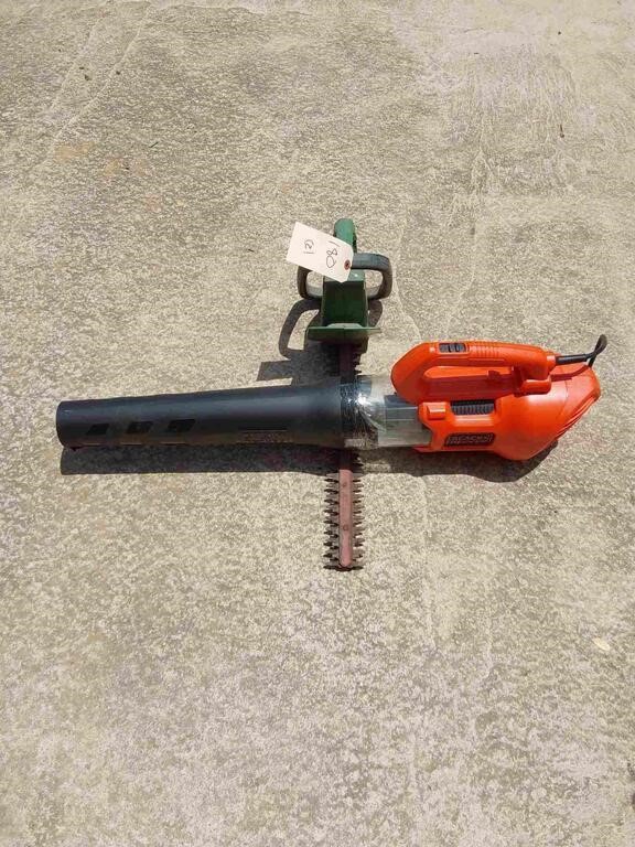 Electric WeedEater Hedge Trimmer & Black & Decker