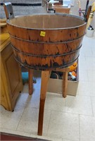 Wooden Half Barrel Washbowl w/ Stand