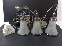 3 lampes suspendues avec ampoules