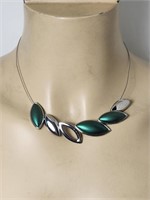Green & Silver Leaf Necklace VTG