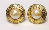Ivana Trump New York Pearl Clip On Earrings