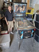 DEMOLITION MAN Pinball Machine See Info in Pics