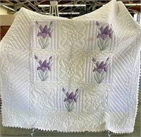 Quilt - Iris Pattern, 102"x 83"