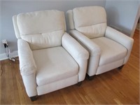 AMAZING ELECTRIC OFF WHITE RECLINERS 38X33X34IN