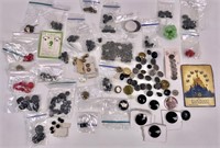 Vintage buttons - glass / metal