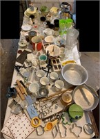 Huge lot collectibles kitchenware sifter cutters +
