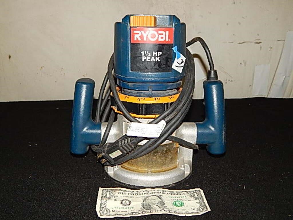 Ryobi Fixed Base Router 1/2 Peak HP