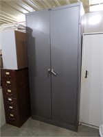 Tennsco 6' Metal 2 Door Cabinet