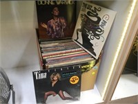 BOX F VINLY ALBUMS, DIONE WARWICK, TINA TURNER