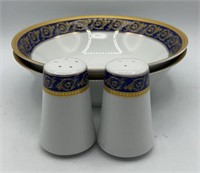 2 Royal Scotland Bowls W/ Matching Salt & Pepper