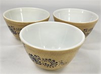 (3) VINTAGE PYREX HOMESTEAD BOWLS