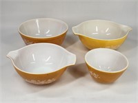 (4) VINTAGE PYREX BUTTERFLY GOLD BOWLS