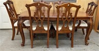 Dining Table and 6 Chairs