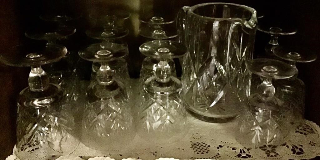 LOT OF WATERFORD CRYSTAL DRINK GLASSES