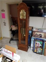 Ridgeway grandfather clock with door key weights