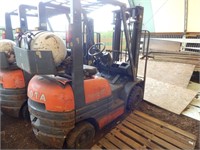 Toyota Forklift Natural Gas Model 426FGU18