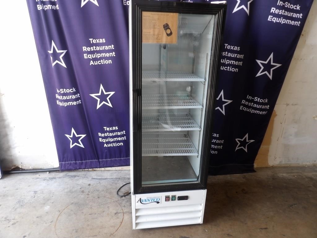 Avantco 28 3/8" Black One Glass Door Refrigerator