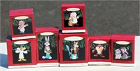 7 Keepsake Ornaments Boxed 6 Are Looney Toons