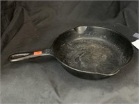 WAGNER 9 “ CAST IRON SKILLET