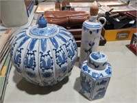 COLL OF COBALT TRANSFER WARE, VASE, GINGERJAR MISC