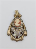 Antique Gold Filled Pendant set with a Cameo