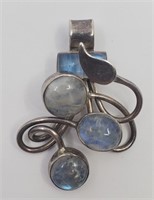 Vintage Sterling Silver Moonstones Pendant