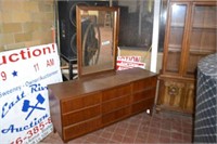 9 Drawer Dresser with Mirror