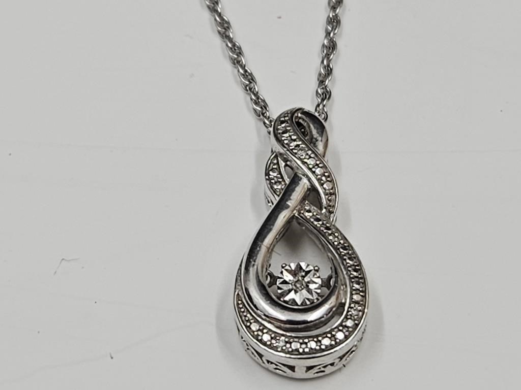 Sterling Silver 16" Necklace w/Pendant