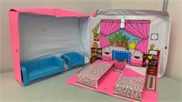 1983 Barbie type Fashion Doll Carry All Bedroom