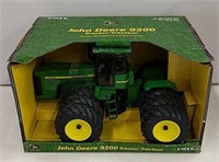 JD 9200 4wd w/Triples NIB