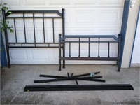 Full size metal bed