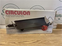10x18 in. Electric Rectangular griddle/grill USED