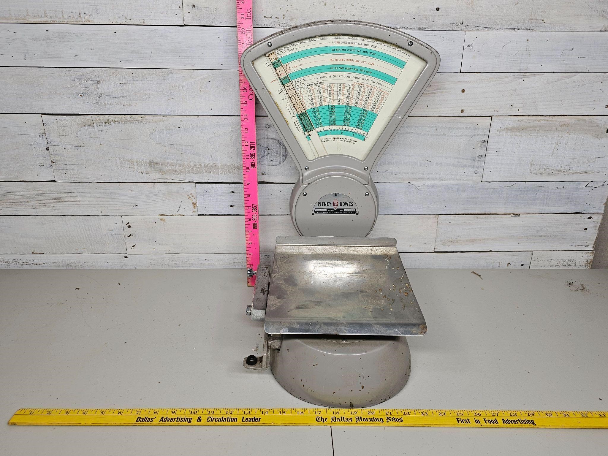 Pitney Bowes mail scale