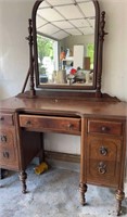 Tiger Maple? Vanity Dresser